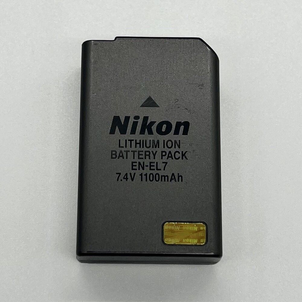 Genuine Nikon EN-EL7 Battery for Coolpix 8400/8800 Cameras OEM (25656) UNTESTED